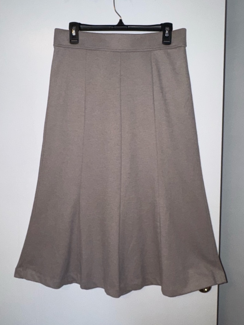 Elegant Taupe Midi Skirt with Gentle Flare